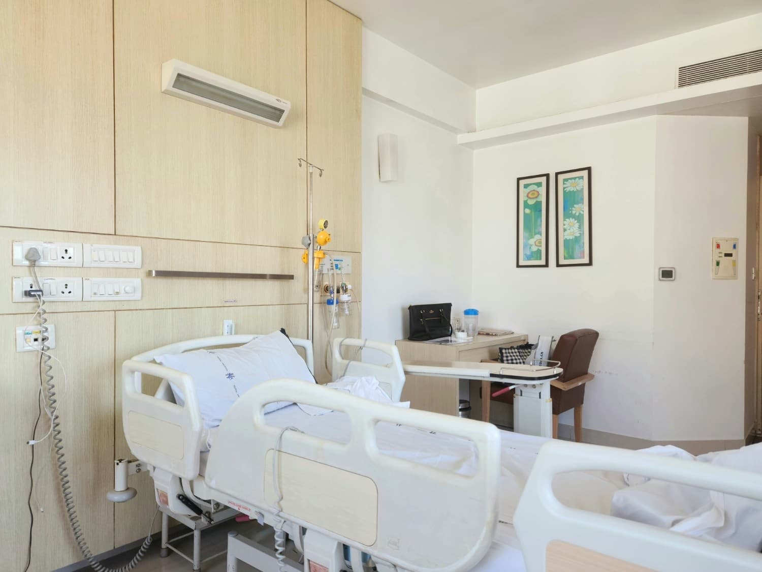 Patient recovery room at Isapure Multispeciality Hospital Miraj Maharashtra
