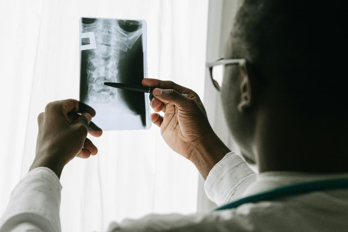 Spine deformity and scoliosis treatment in Miraj Maharashtra